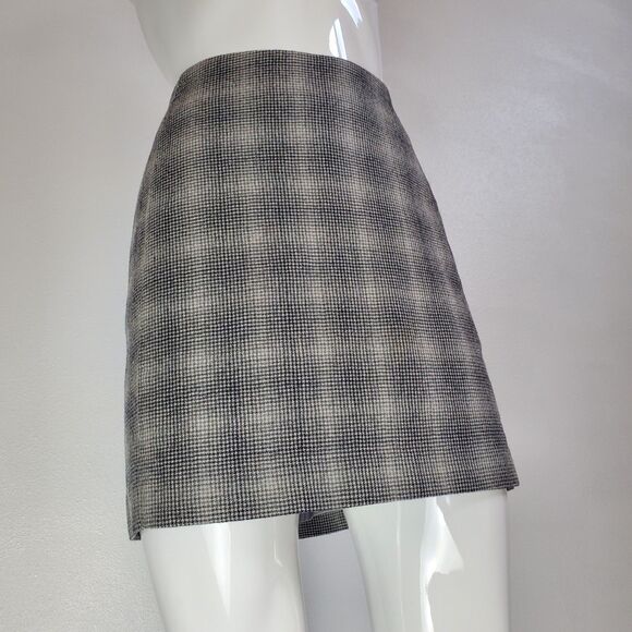 Banana Republic Gray Plaid Wool Mini Skirt - Picture 1 of 10